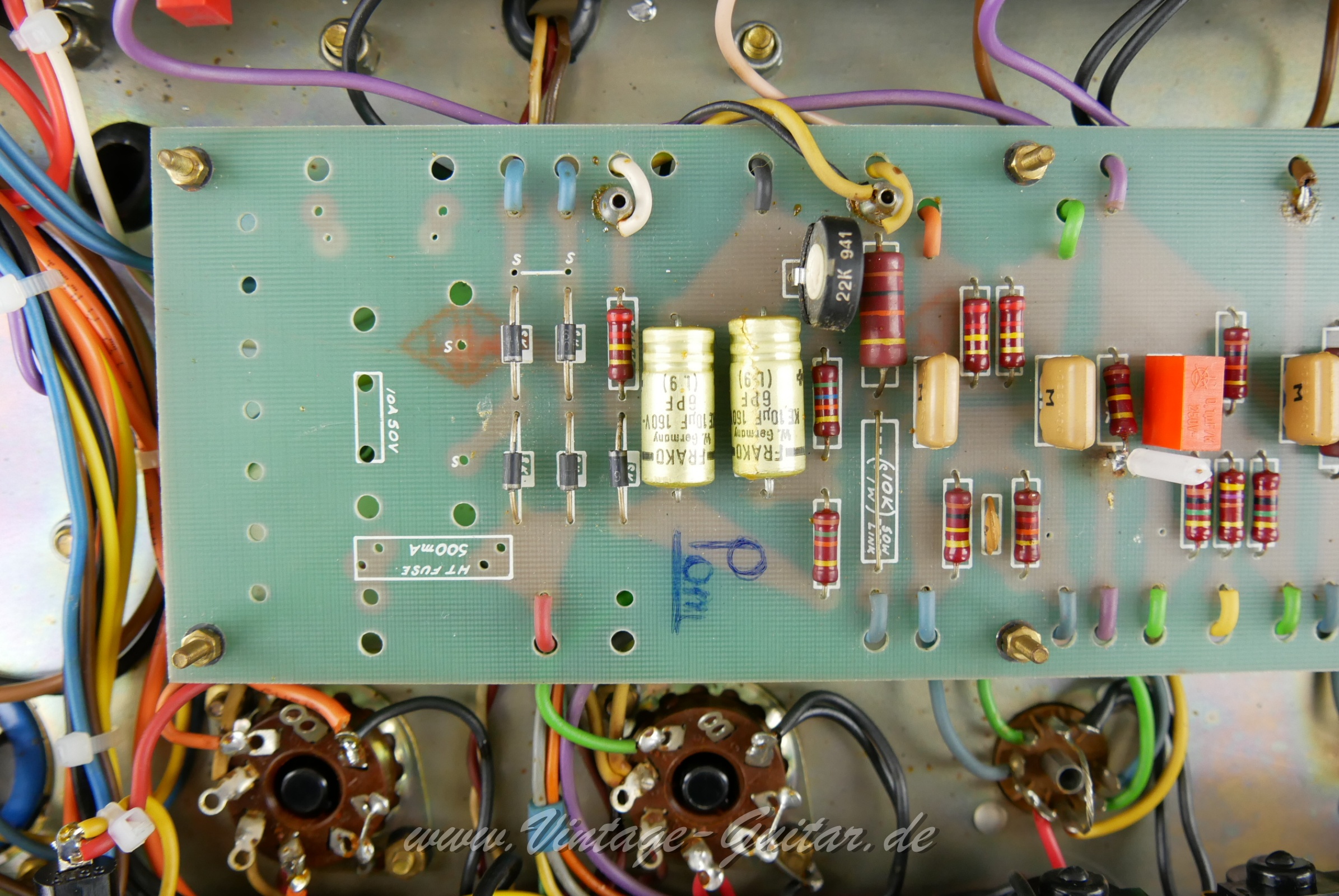 img/vintage/5925/ Marshall_JMP_1987_Master_Model_Mk_II_Lead_GB_black_1980-016.JPG